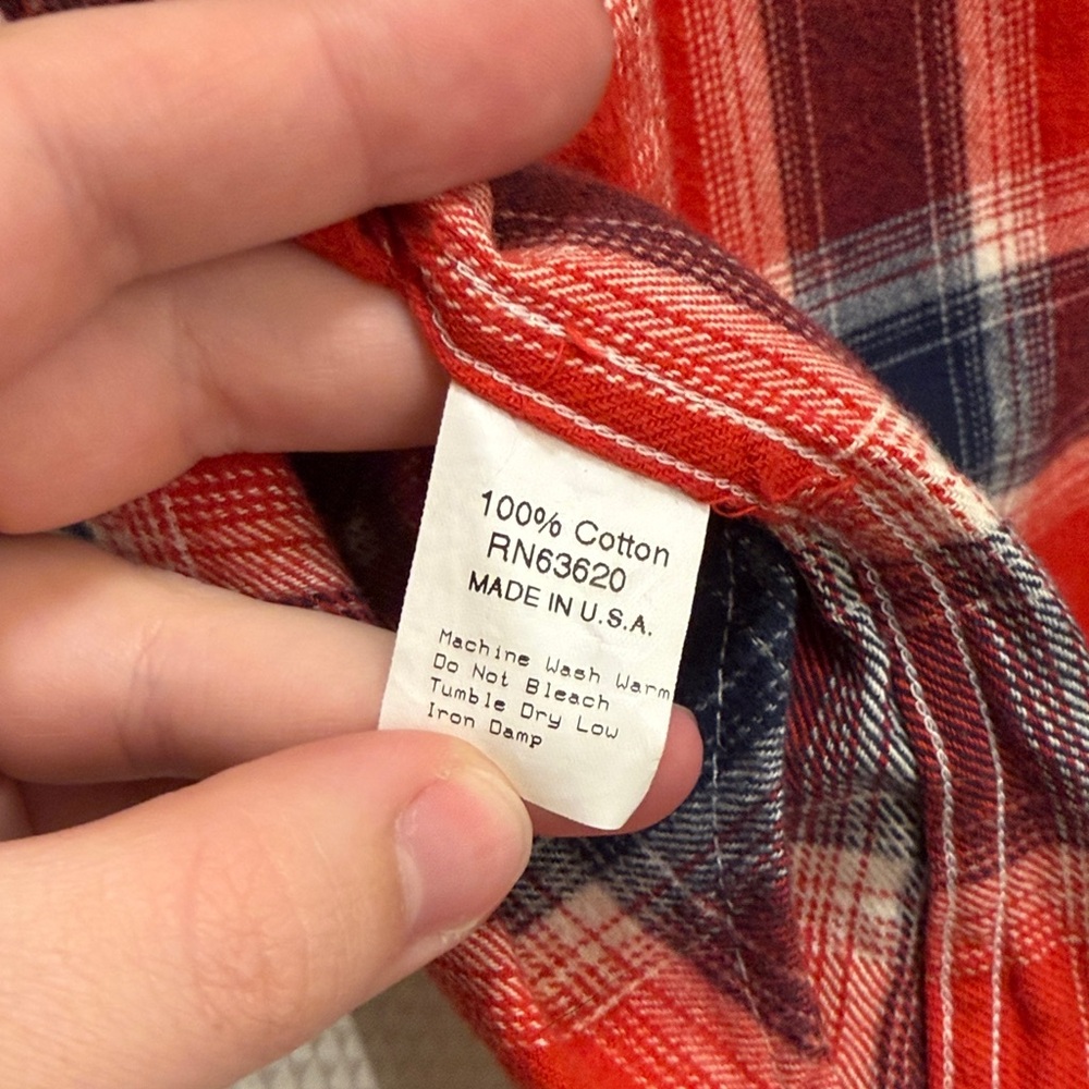 Gitman Bros - Red and Navy Plaid Button Down Shirt - M - Picture 9 of 9